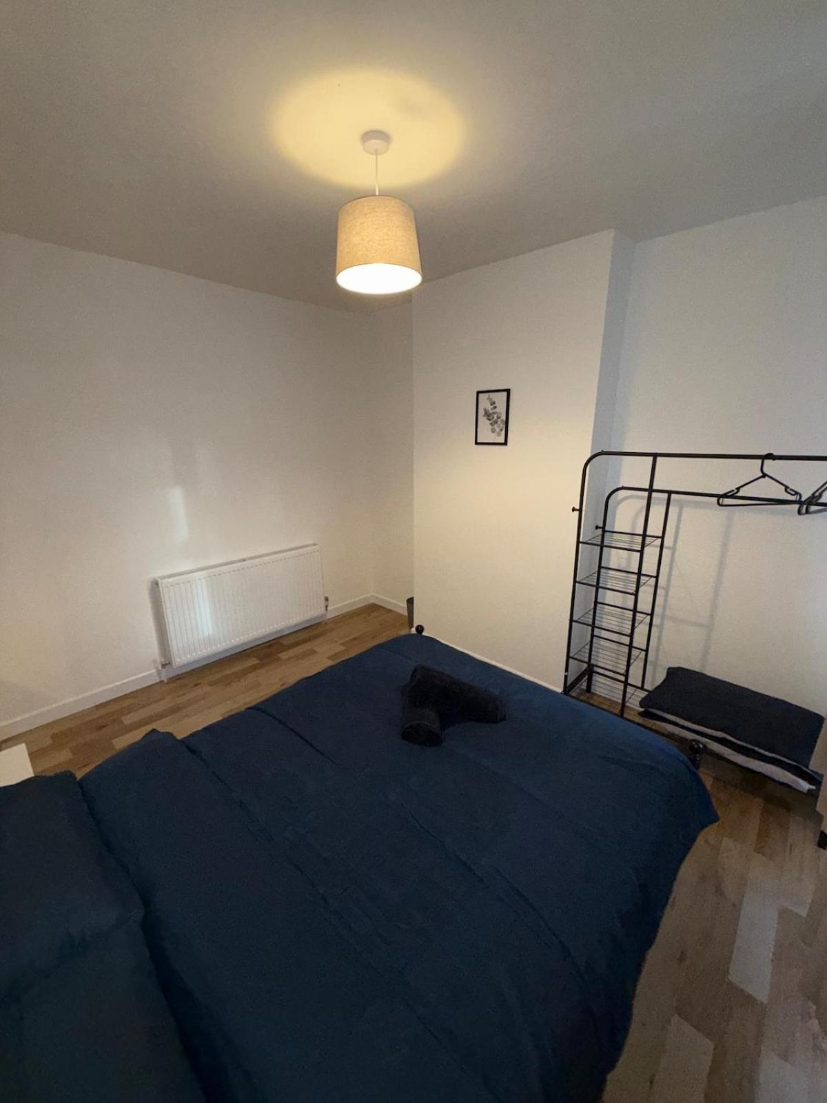 Charming 3-Bedroom House 카디프 외부 사진